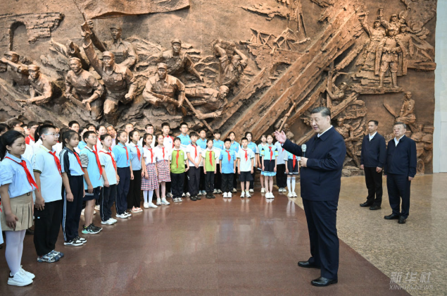 习近平在阳泉考察制造业企业发展